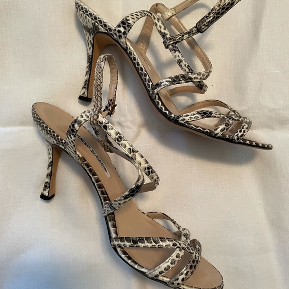 Manolo Blahnik snake skin heels - Picture 3 of 4